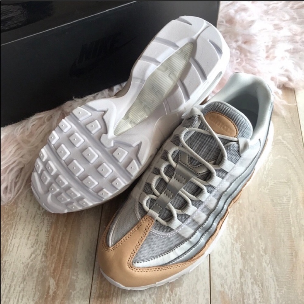 NWT Nike Air Max 95 - Picture 7 of 8